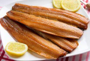 Hot Smoked Plain Mackerel Fillet